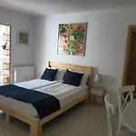 La Morena Blanca